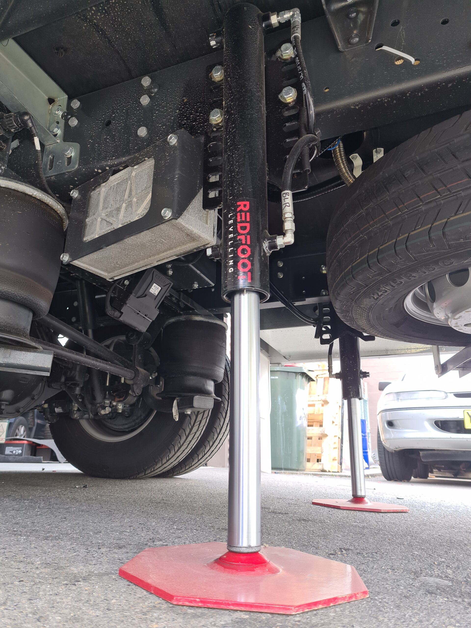 Light-Rigid Vehicles - Image 8