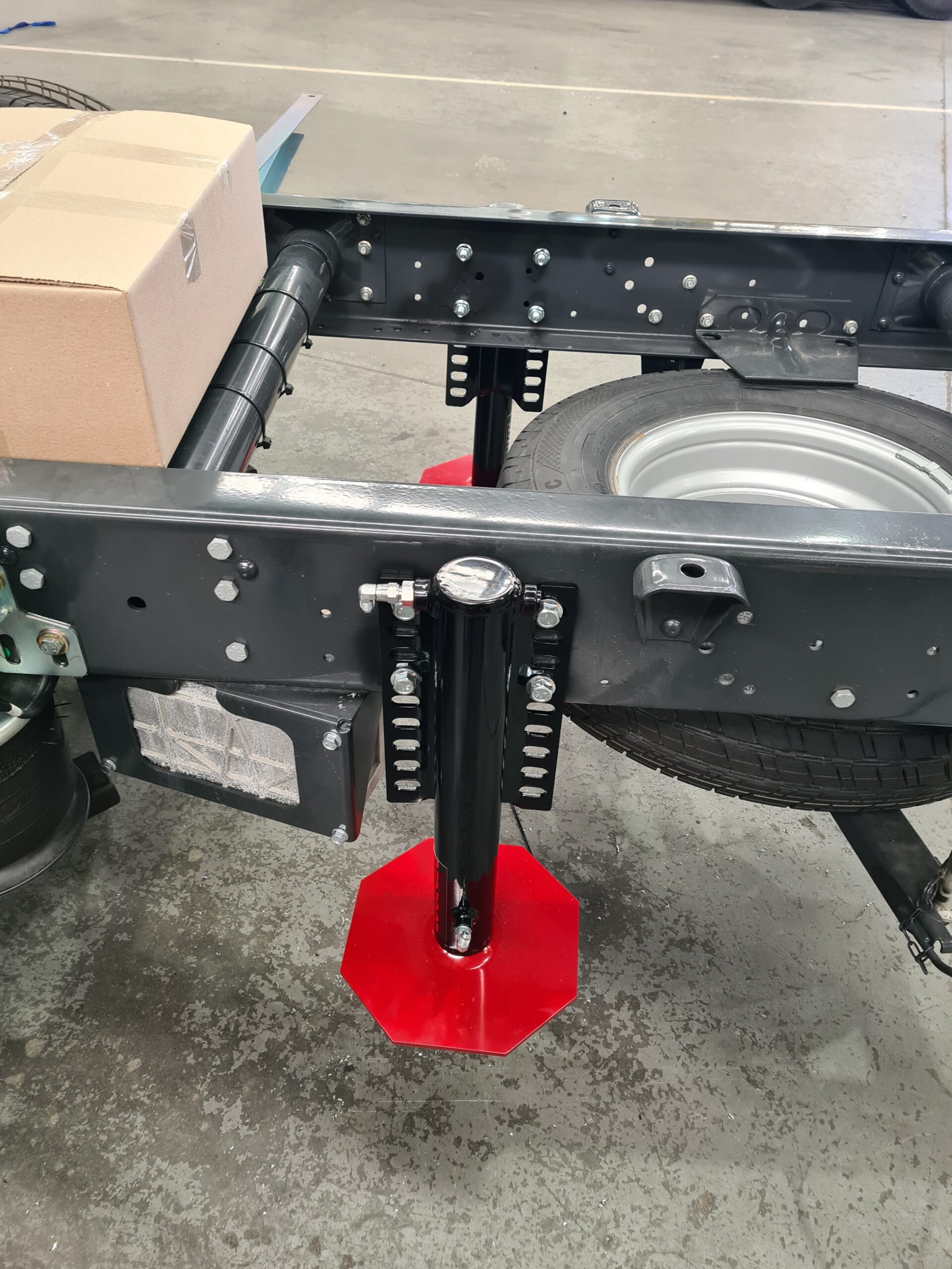 Light-Rigid Vehicles - Image 10