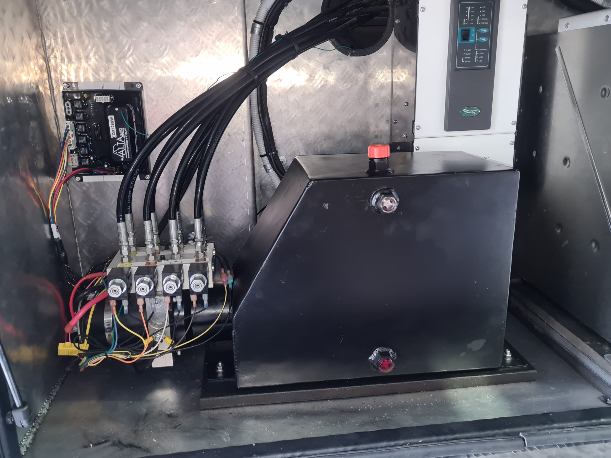 Expedition Off-Road Vehicles - Image 15