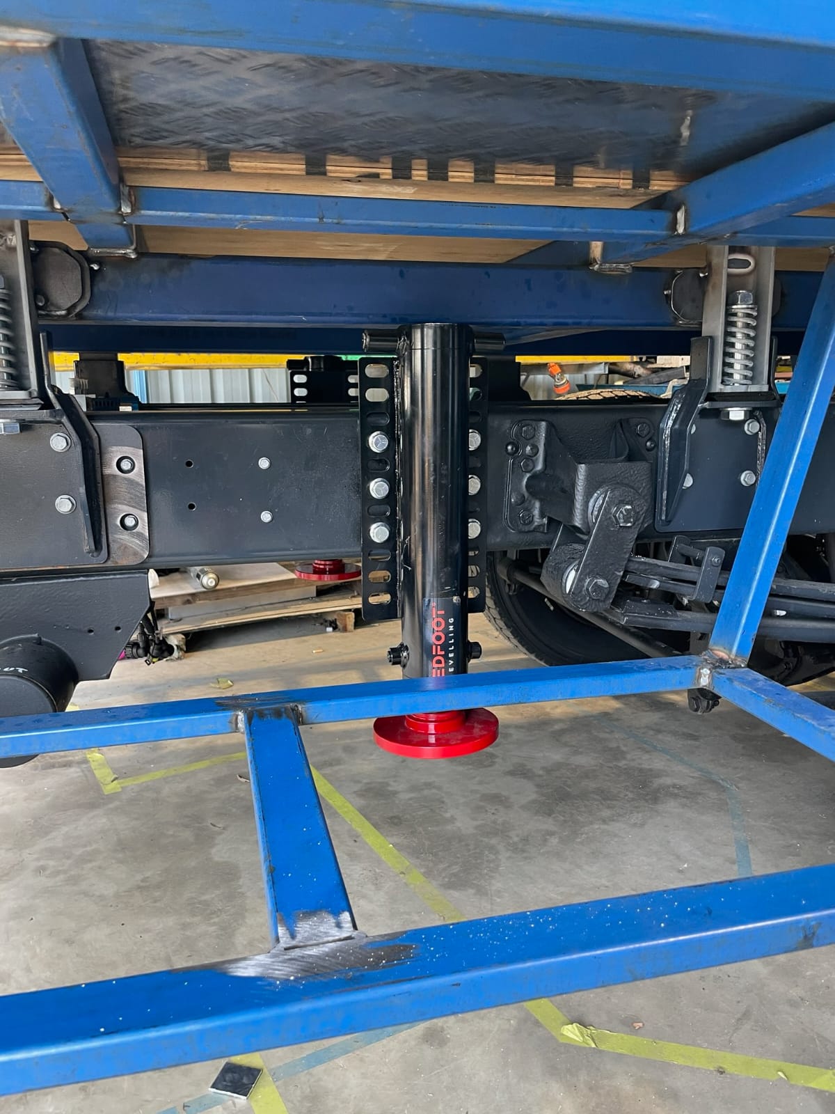 Expedition Off-Road Vehicles - Image 19