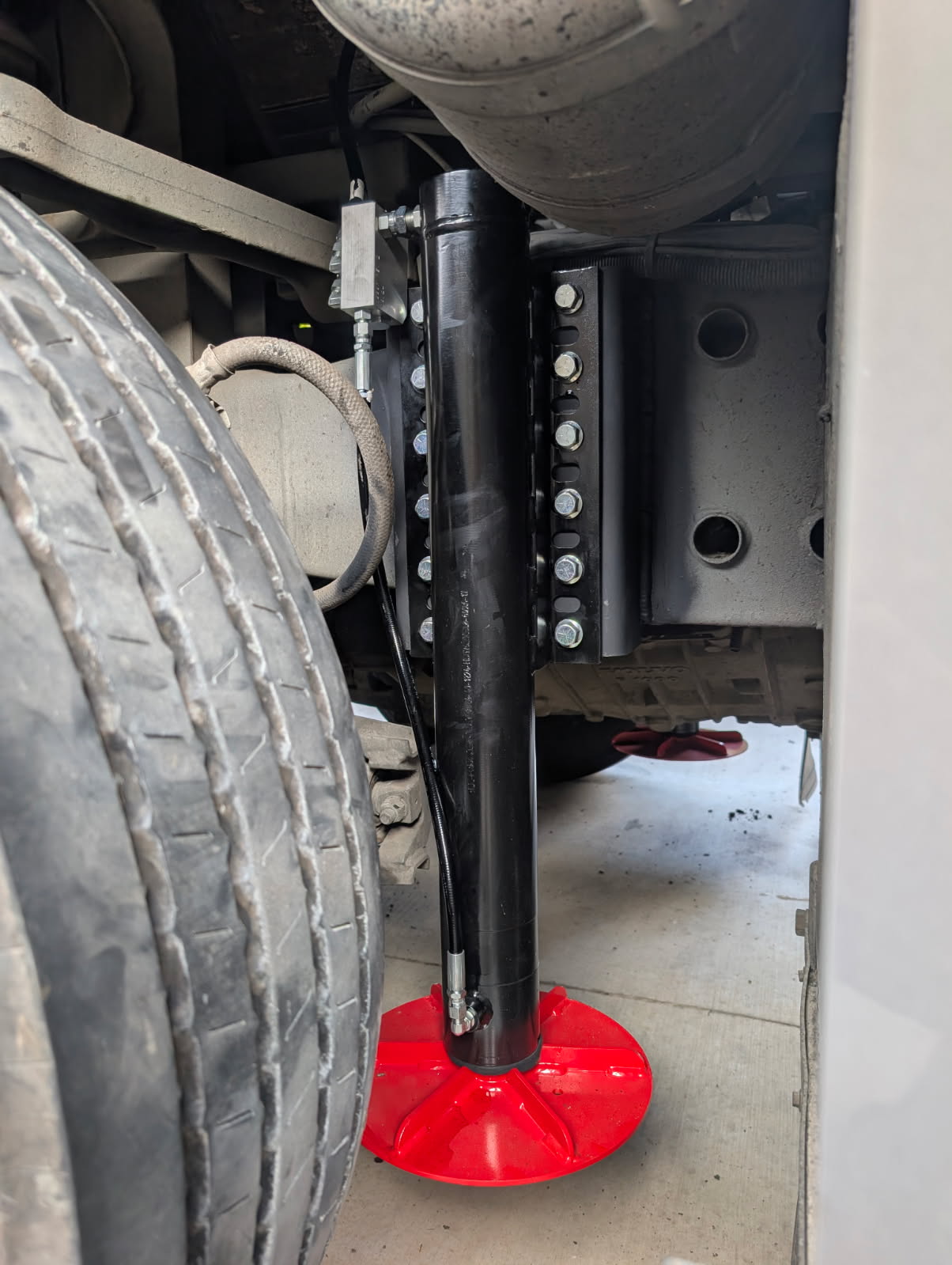 Medium/Heavy Rigid Vehicles - Image 4