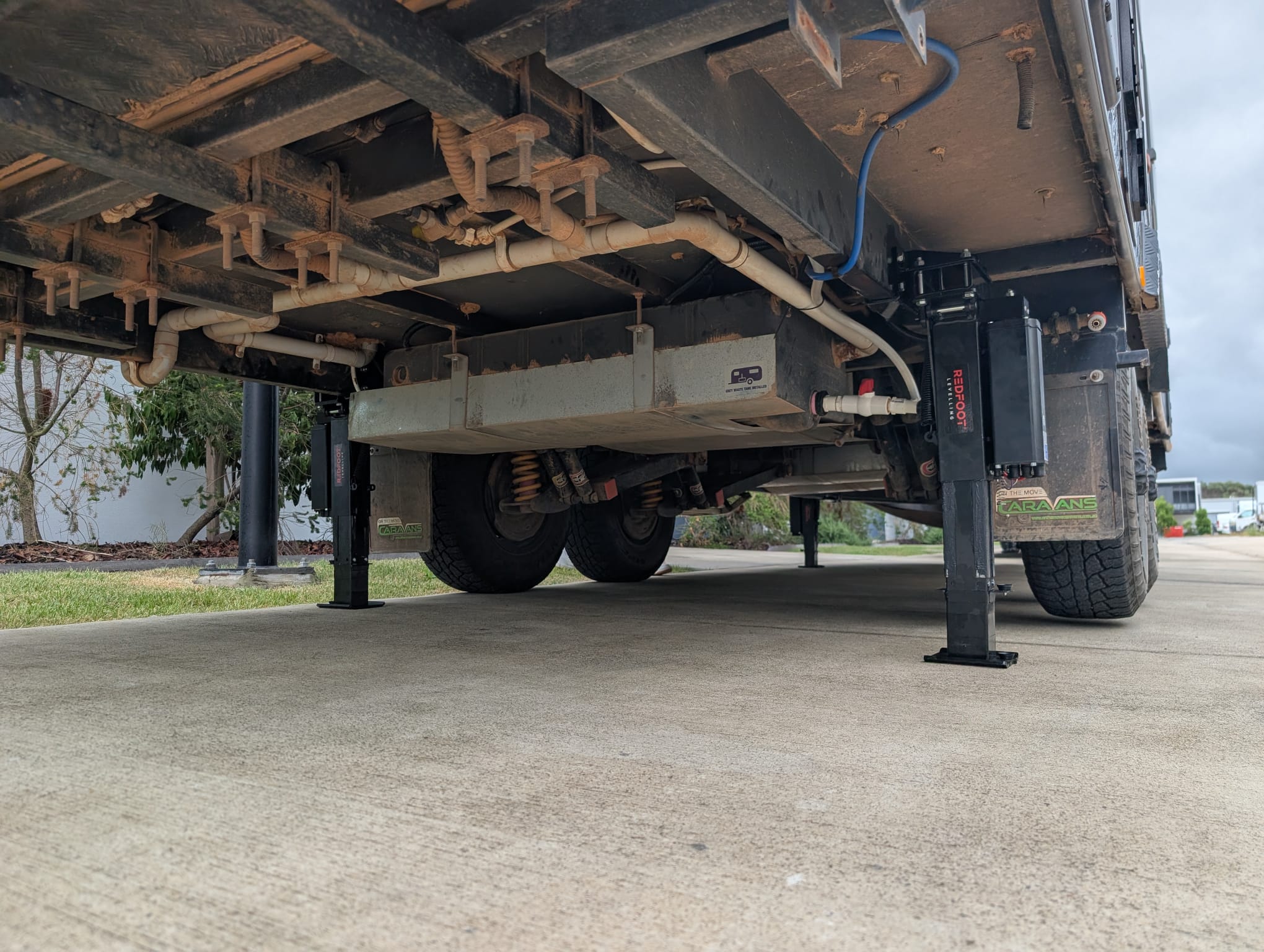 AutoLift Levelling System for Caravans - Image 11