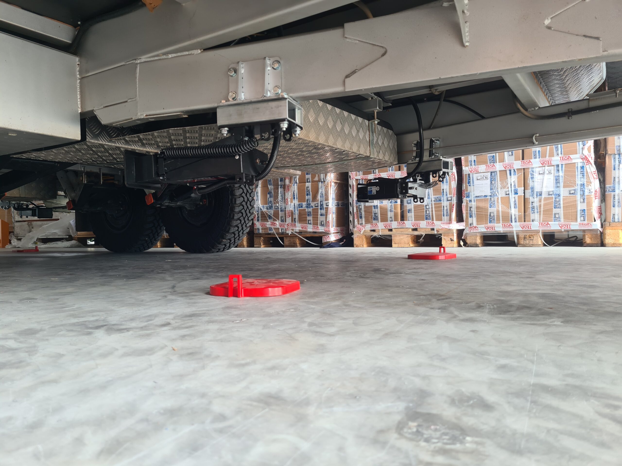 Single AutoLift Jack Pad - Image 2