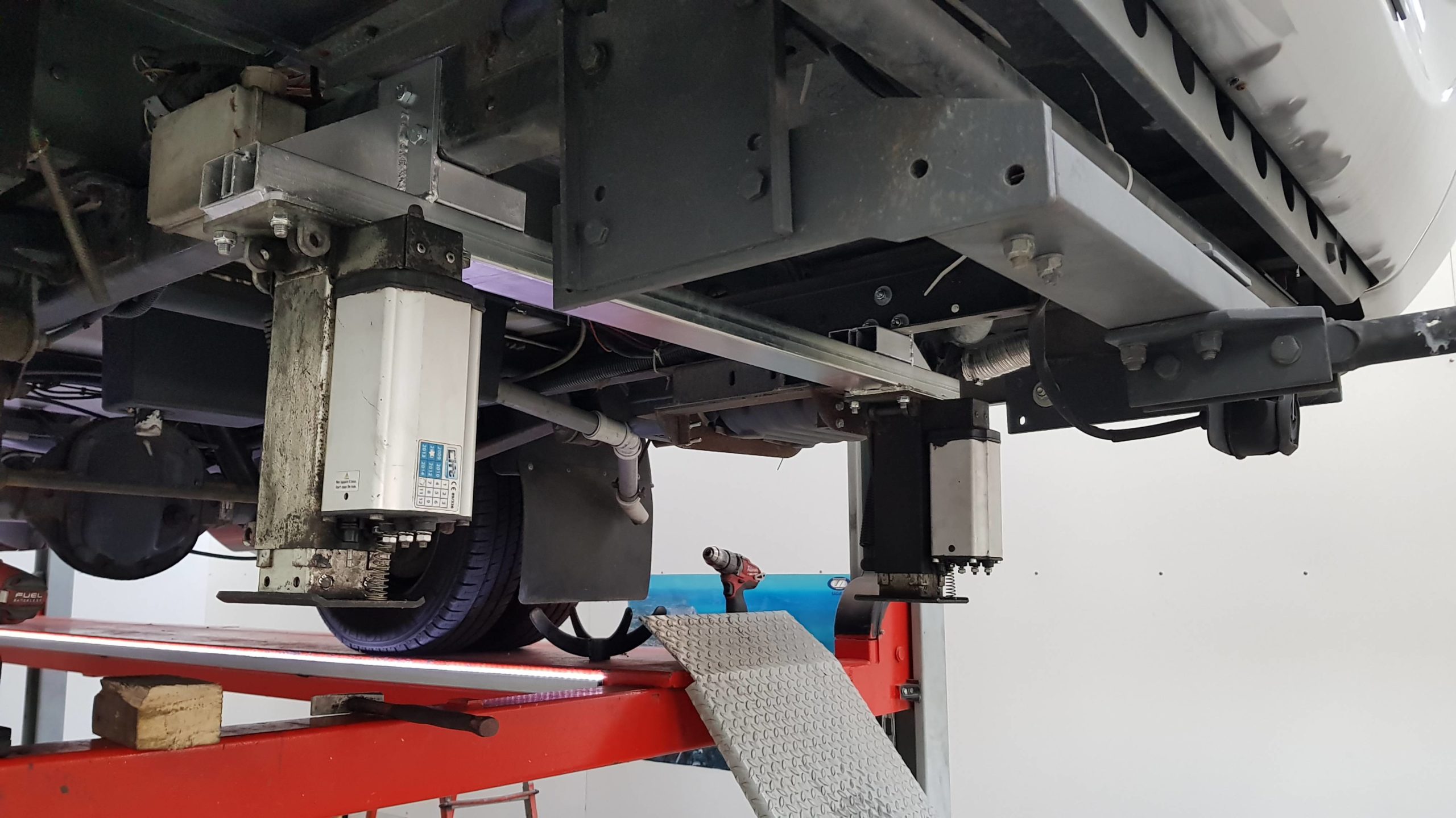 Iveco Daily 50C ‘AutoLift’ System - Image 3