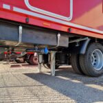 Vehicle being levelled by AutoLift system