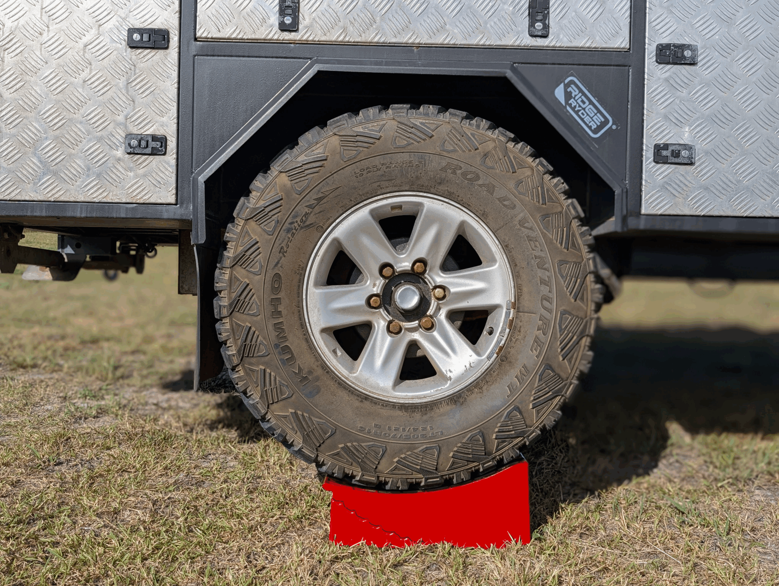 Redfoot Offroad Levelling Ramp - 170mm Lift - Image 10